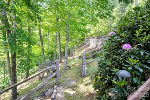 106 Windy Gap Rd, Asheville, NC 28804 - Photo 29