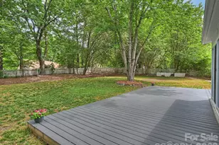 1909 Lawton Bluff Rd, Charlotte, NC 28226 - Photo 25