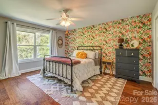 20 Plemmons St, Asheville, NC 28806 - Photo 15