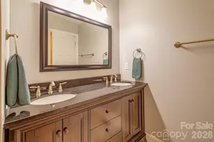 20 Plemmons St, Asheville, NC 28806 - Photo 17