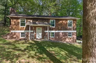 404 Ciccone Dr, Hendersonville, NC 28791 - Photo 3