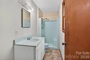 404 Ciccone Dr, Hendersonville, NC 28791 - Photo 25