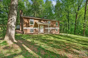 404 Ciccone Dr, Hendersonville, NC 28791 - Photo 9