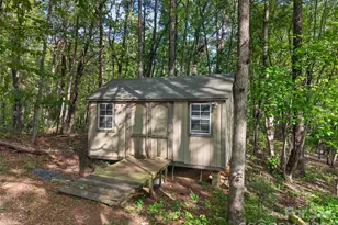 404 Ciccone Dr, Hendersonville, NC 28791 - Photo 7