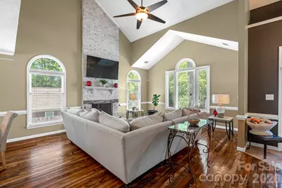 2133 Highland View Lane, Charlotte, NC 28214 - Photo 7
