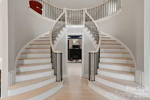 1120 Chollywood Dr, Charlotte, NC 28211 - Photo 9