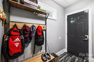 5525 Lancelot Dr, Charlotte, NC 28270 - Photo 19