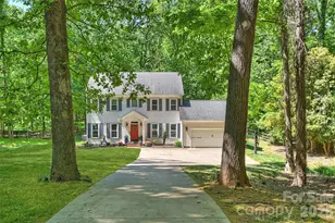 5525 Lancelot Dr, Charlotte, NC 28270 - Photo 1
