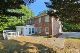 2843 Lakeshore Dr, Chester, SC 29706 - Photo 9