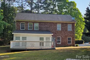 2843 Lakeshore Dr, Chester, SC 29706 - Photo 11