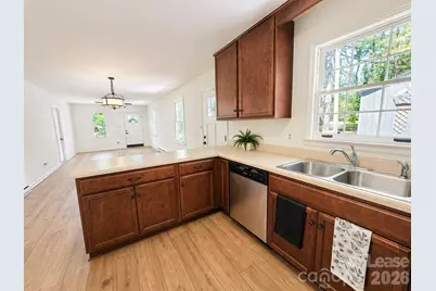 2736 Miranda Road, Charlotte, NC 28216 - Photo 3