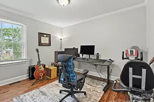 115 N Gardner Ave, Charlotte, NC 28216 - Photo 13