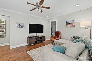 115 N Gardner Ave, Charlotte, NC 28216 - Photo 3