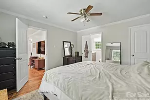 115 N Gardner Ave, Charlotte, NC 28216 - Photo 11