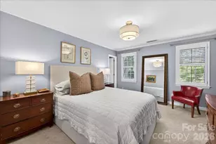 202 Perrin Pl, Charlotte, NC 28207 - Photo 33