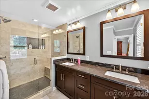 202 Perrin Pl, Charlotte, NC 28207 - Photo 29