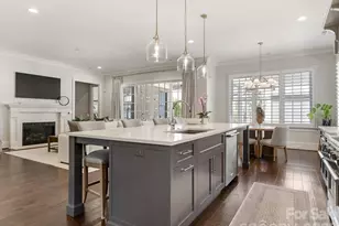 1117 Churchill Commons Dr, Charlotte, NC 28211 - Photo 11
