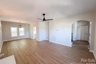 6095 Coral View Dr, Harrisburg, NC 28075 - Photo 9