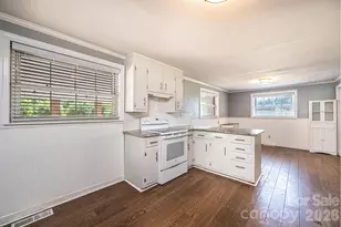 2984 Lutz Blvd, Newton, NC 28658 - Photo 19