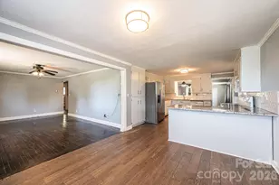 2984 Lutz Blvd, Newton, NC 28658 - Photo 15