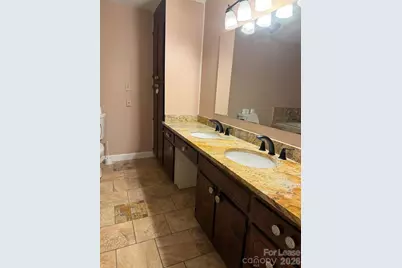 5600 Carmel Road, Charlotte, NC 28226 - Photo 15