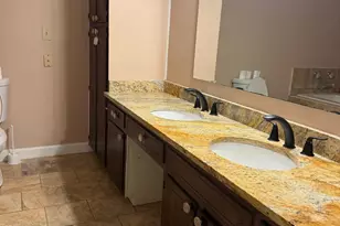 5600 Carmel Rd, Charlotte, NC 28226 - Photo 15