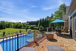 159 Riverchase Ln, Mooresville, NC 28115 - Photo 7