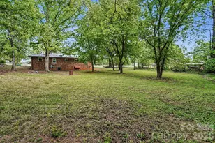 371 Sharon School Rd, Statesville, NC 28677 - Photo 27