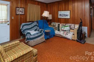 3008 Oakwood Dr, Charlotte, NC 28269 - Photo 11