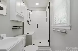7401 Woodstream Dr, Charlotte, NC 28210 - Photo 15