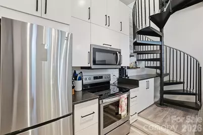 2088 Euclid Avenue, Charlotte, NC 28203 - Photo 9