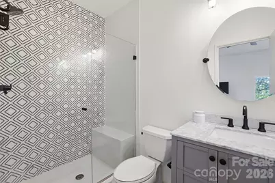 2088 Euclid Avenue, Charlotte, NC 28203 - Photo 13