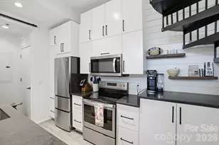2088 Euclid Ave, Charlotte, NC 28203 - Photo 9