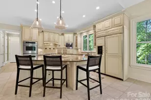 7510 Seton House Ln, Charlotte, NC 28277 - Photo 15