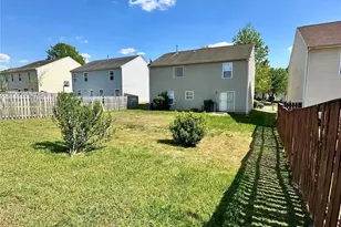 4722 Mortonhall Rd, Charlotte, NC 28215 - Photo 33