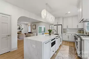 2823 Wickersham Rd, Charlotte, NC 28211 - Photo 11