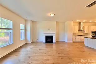 10038 Wayfair Meadow Ct, Charlotte, NC 28277 - Photo 9