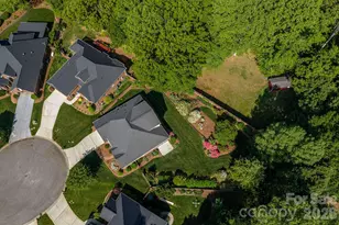 1634 Elkhart Cir, Gastonia, NC 28054 - Photo 33