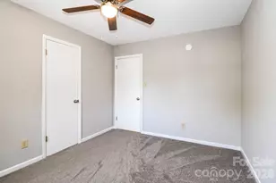 170 Hemingway Ln, Statesville, NC 28625 - Photo 9
