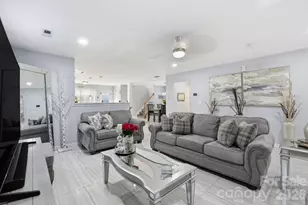 14227 Lake Crossing Dr, Charlotte, NC 28278 - Photo 11
