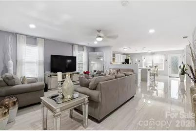14227 Lake Crossing Drive, Charlotte, NC 28278 - Photo 5