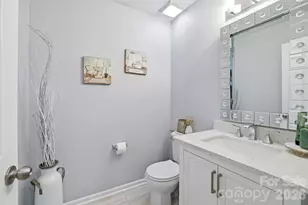 14227 Lake Crossing Dr, Charlotte, NC 28278 - Photo 17