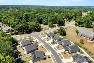 4105 Jones Creek Lane, Charlotte, NC 28215 - Photo 29