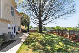 9715 Castle Terrace Ct, Charlotte, NC 28215 - Photo 33
