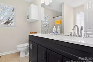 9715 Castle Terrace Ct, Charlotte, NC 28215 - Photo 25