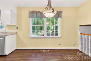 1511 Ormsby Ct, Charlotte, NC 28211 - Photo 25