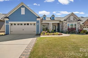 2017 Grove Pl, Fort Mill, SC 29715 - Photo 3