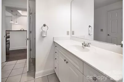 300 W 5th Street W #204, Charlotte, NC 28202 - Photo 31