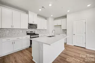 309 Olympia Wy, York, SC 29745 - Photo 11
