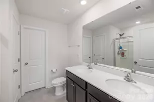 220 Roper St, Candler, NC 28715 - Photo 15